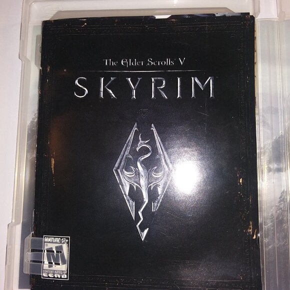 Playstation 3 PS3 Skyrim The Elder Scrolls V Video Game Bethesda 2011 - Picture 3 of 10